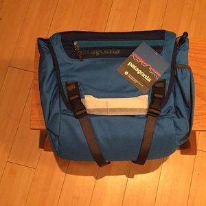 Patagonia Minimass Courier Bag